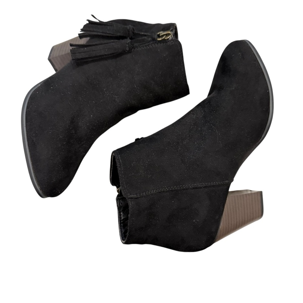 Maurice’s Black Suede Ankle Boots 7 EUC - Picture 5 of 10